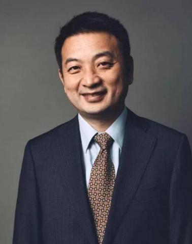 为了促进生育，曾有人口专家梁建章甩出一个很绝的想法：生一个每月补1000，生两个