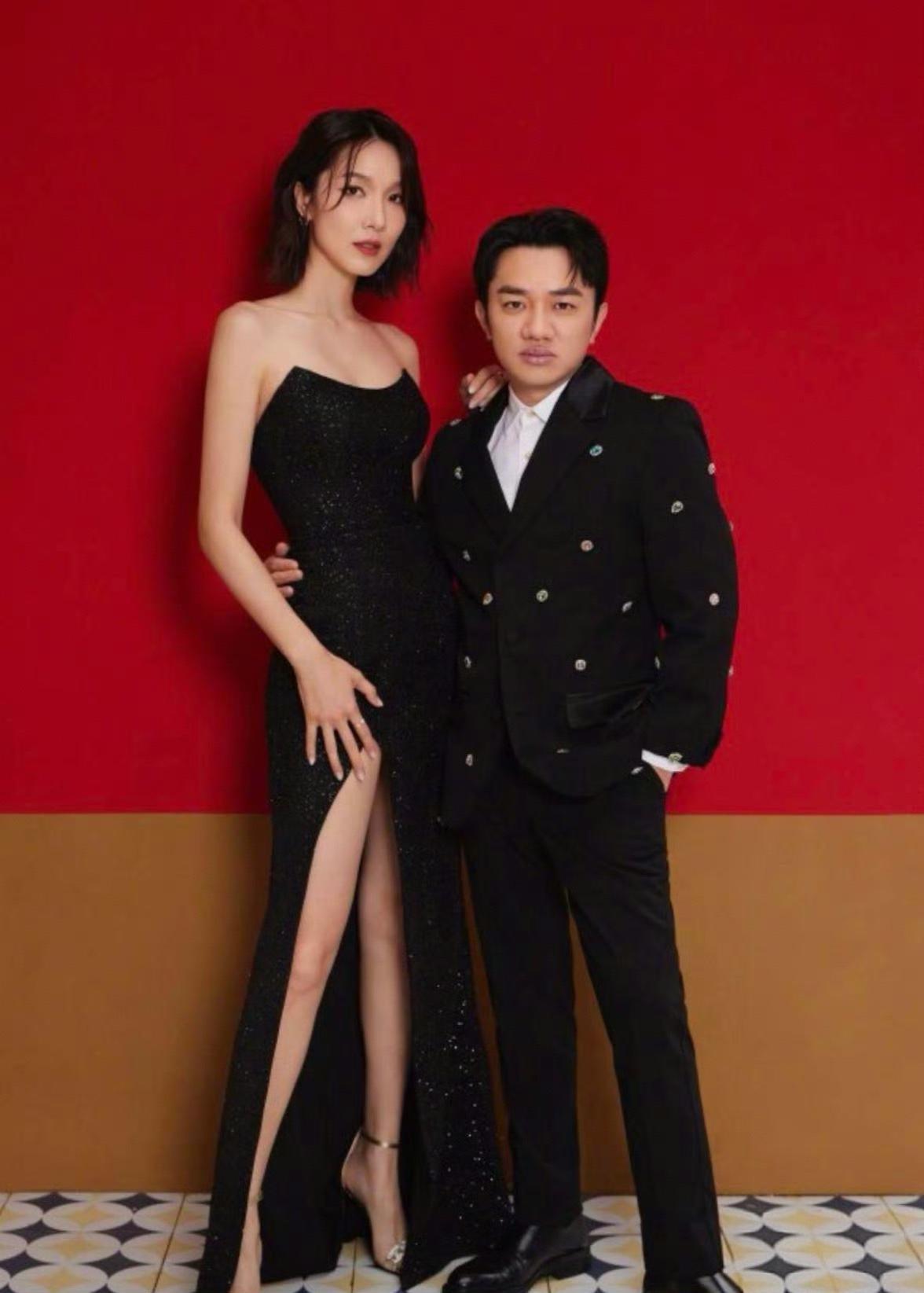 我不能理解的两个人，一个是包贝尔老婆包文婧，一个是王祖蓝老婆李亚男，明明是两个美