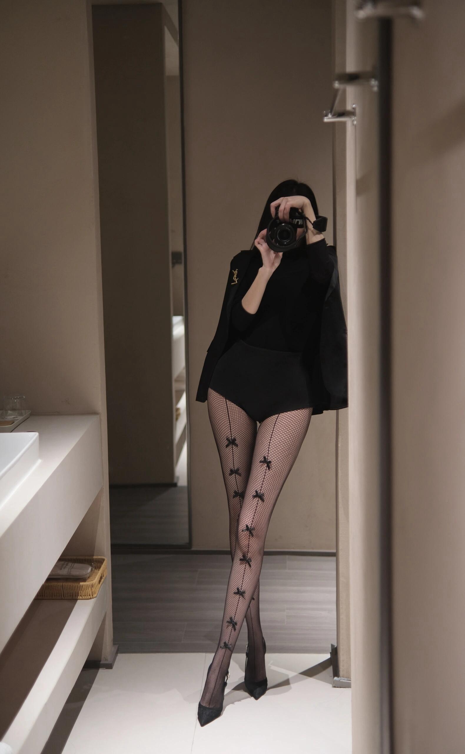 好身材好气质 姐姐的腿不是腿 今日穿搭 辣妹穿搭 大长腿小蛮腰