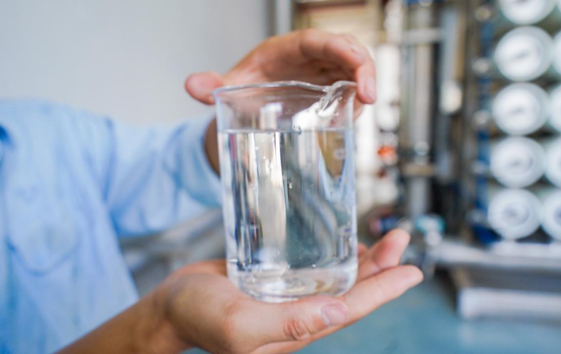 南塘河，是宁波再生水生态补给的最新一块“拼图”。这条穿越老城区的千年河道，承载着