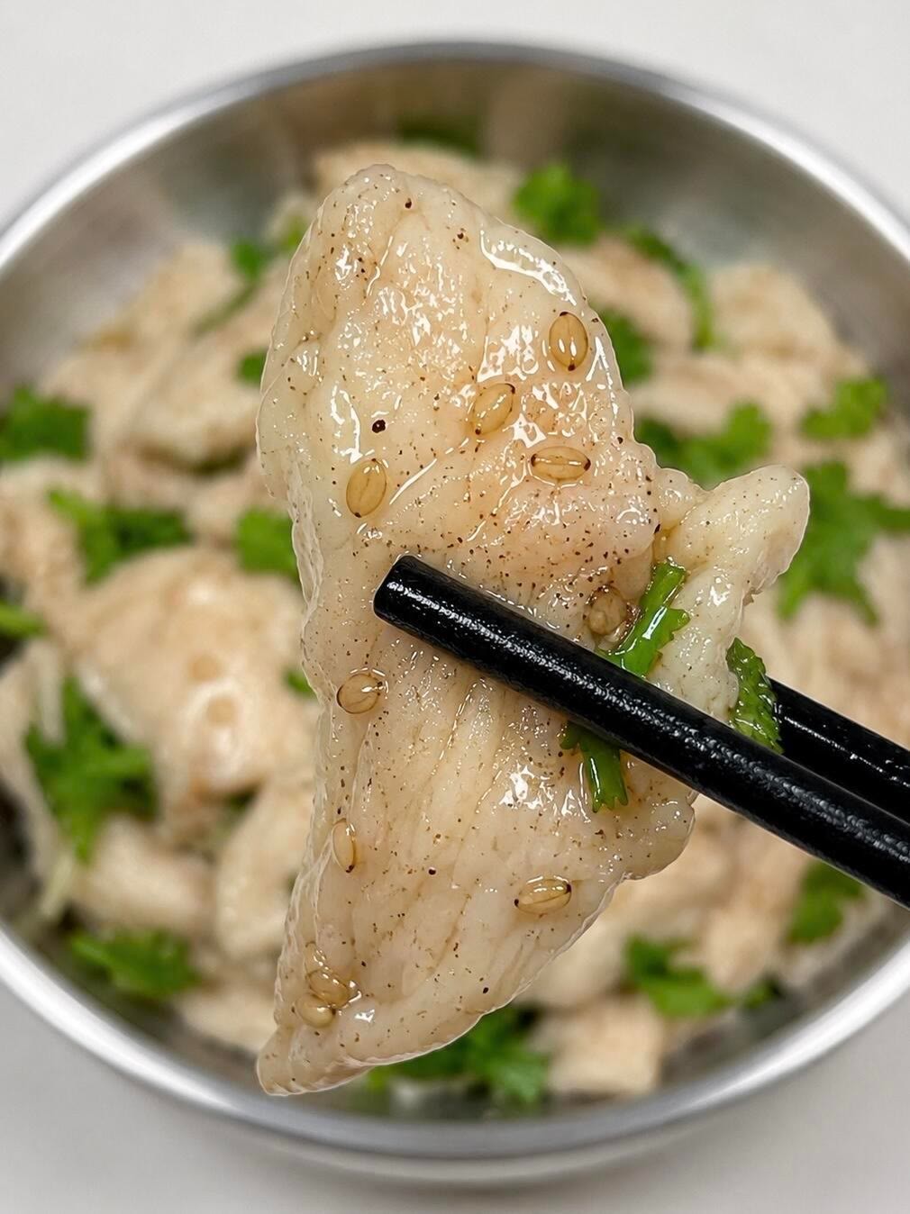 讲真！这款麻椒鸡胸肉片太适合减脂期啦。麻香浓郁超入味，低卡饱腹，好吃无负担，正在