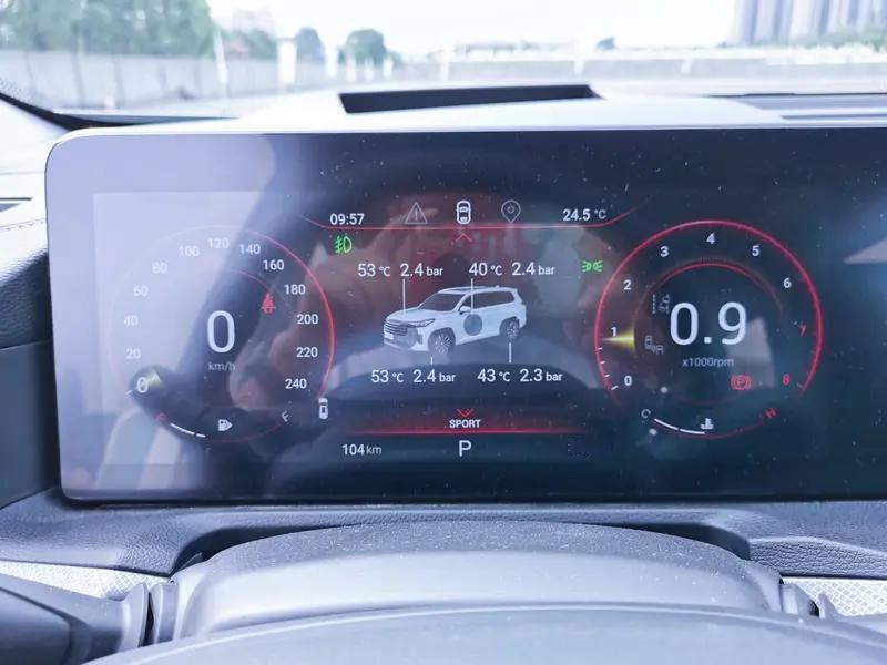 长安、奇瑞、帝豪发动机各有千秋。长安蓝鲸1.5T是技术流，500Bar直喷超科