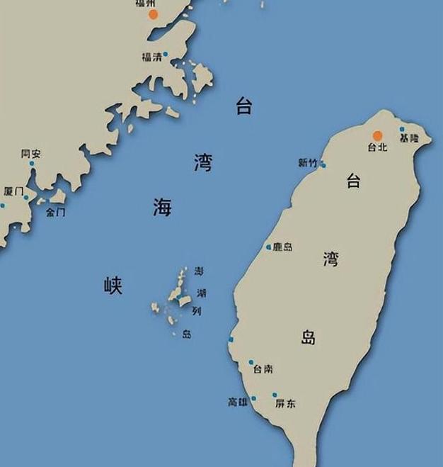 这两天台湾网络突然冒出一条奇怪提议，有人直接喊话：既然统一和独立吵了几十年，那就