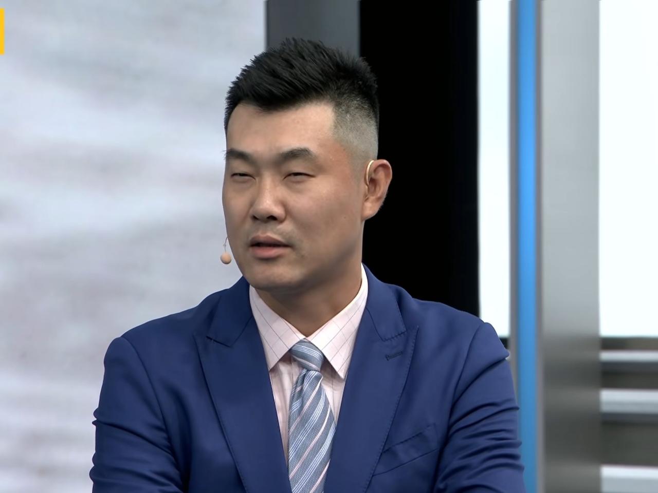 王仕鹏或回归广东男篮！近期，广东男篮加强三分球投篮训练！朱芳雨亲自到训练场监督