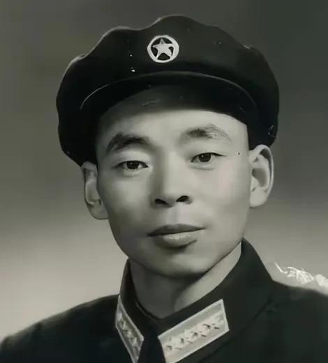 将军千古！他是全程参与了西藏解放全过程的人，进藏的时候是师政委，一直到70年代