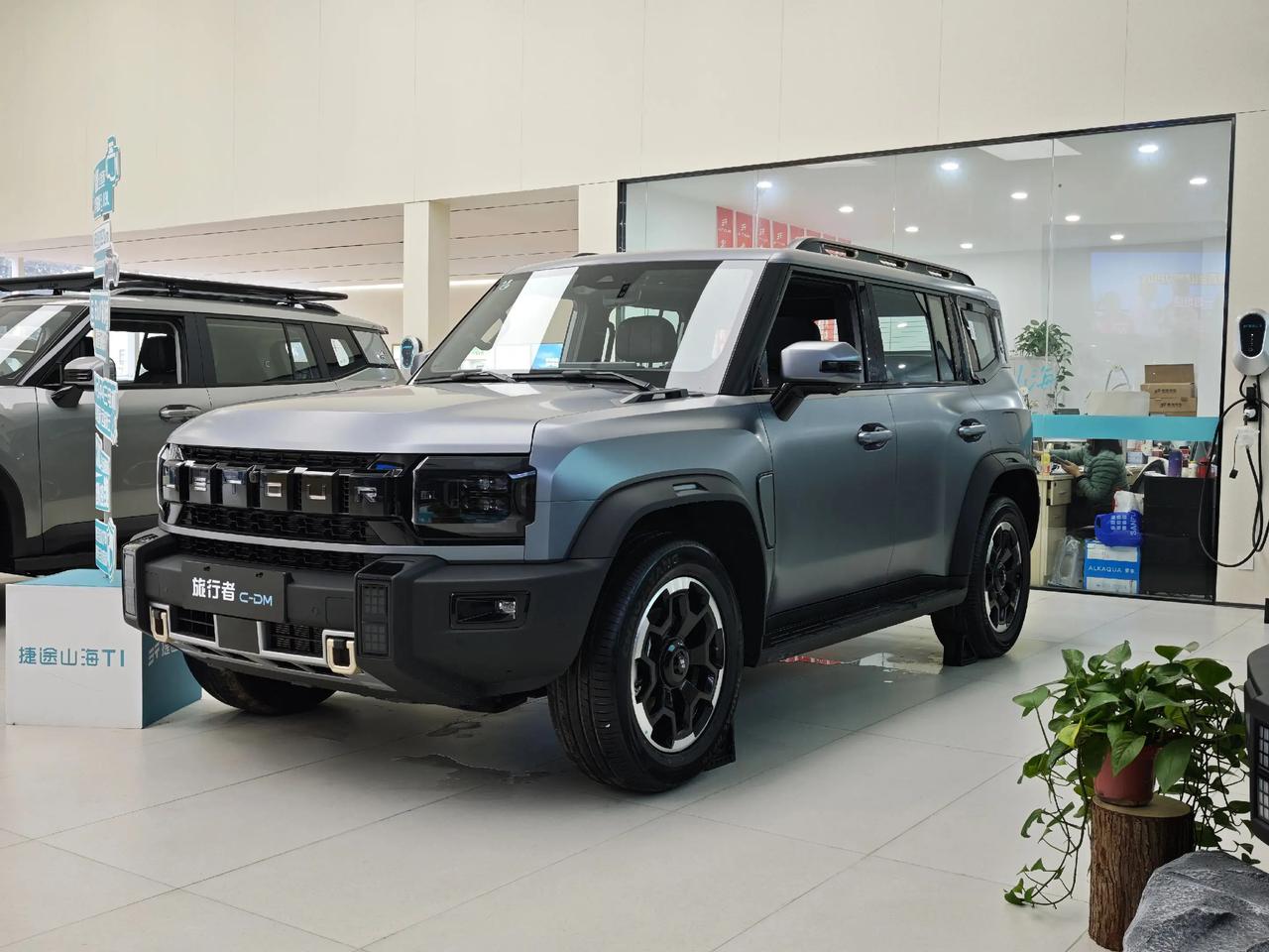 🚗基础信息限时价15.29万，5门5座SUV，尺寸4795×2006×18