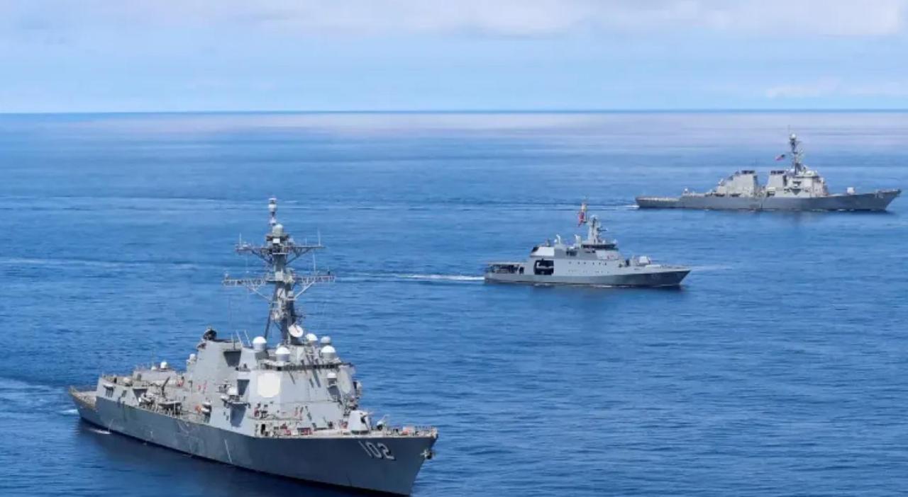 英国人开始担心：2025年12月，特朗普再次出手，这回是封锁委内瑞拉，可这事