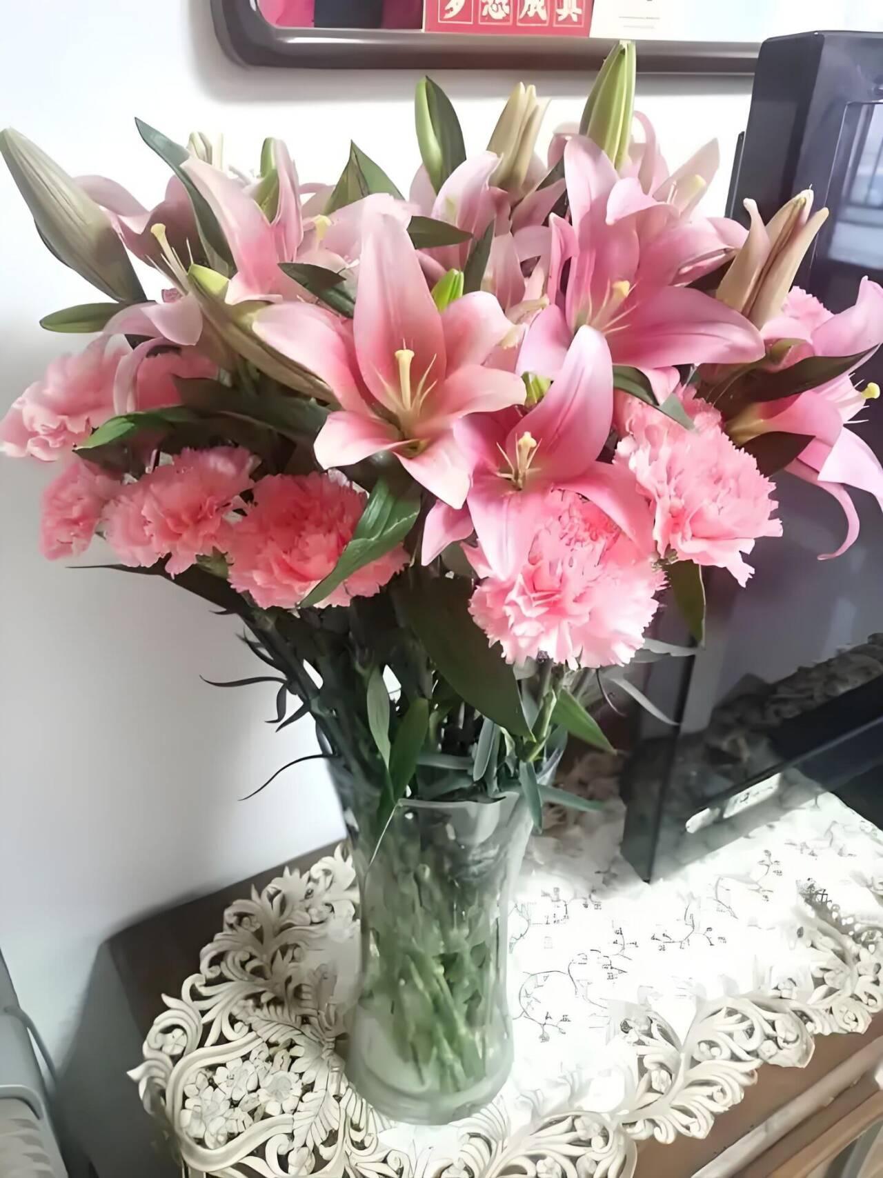 朋友家35岁的儿子至今单身，让我给张罗个对象，当我听到择偶标准时懵住了，简直离谱