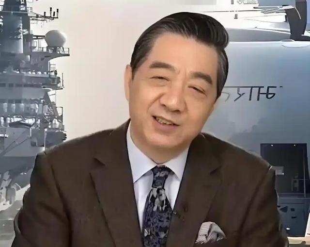 谢谢你张召忠！你真是伟大的预言家！2015年你就说过：“美国啥也不干，让东方大国