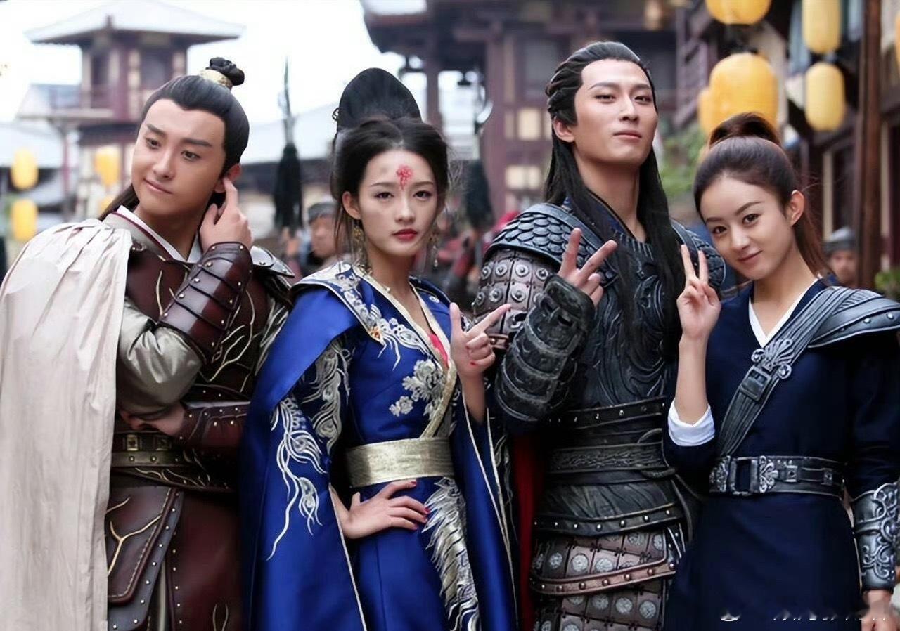 《楚乔传》真的太经典了，到现在都没人能超越。赵丽颖演的楚乔、林更新的宇文玥、李沁