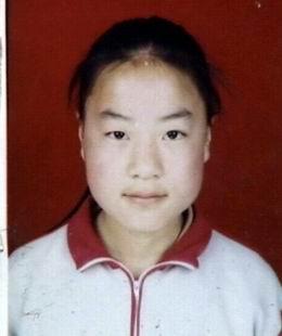 山西晋中，一14岁初二女生突然人间蒸发，家人疯找3天毫无踪迹，报警后民警顺着蛛丝