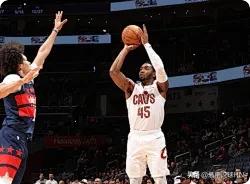 31岁的大帝恩比德，和29岁的米切尔相比，谁是今天的NBA球王？米神，骑士队