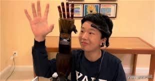 17岁本杰明·崔（BenjaminChoi）(被哈佛录取)刚造出了300美元的