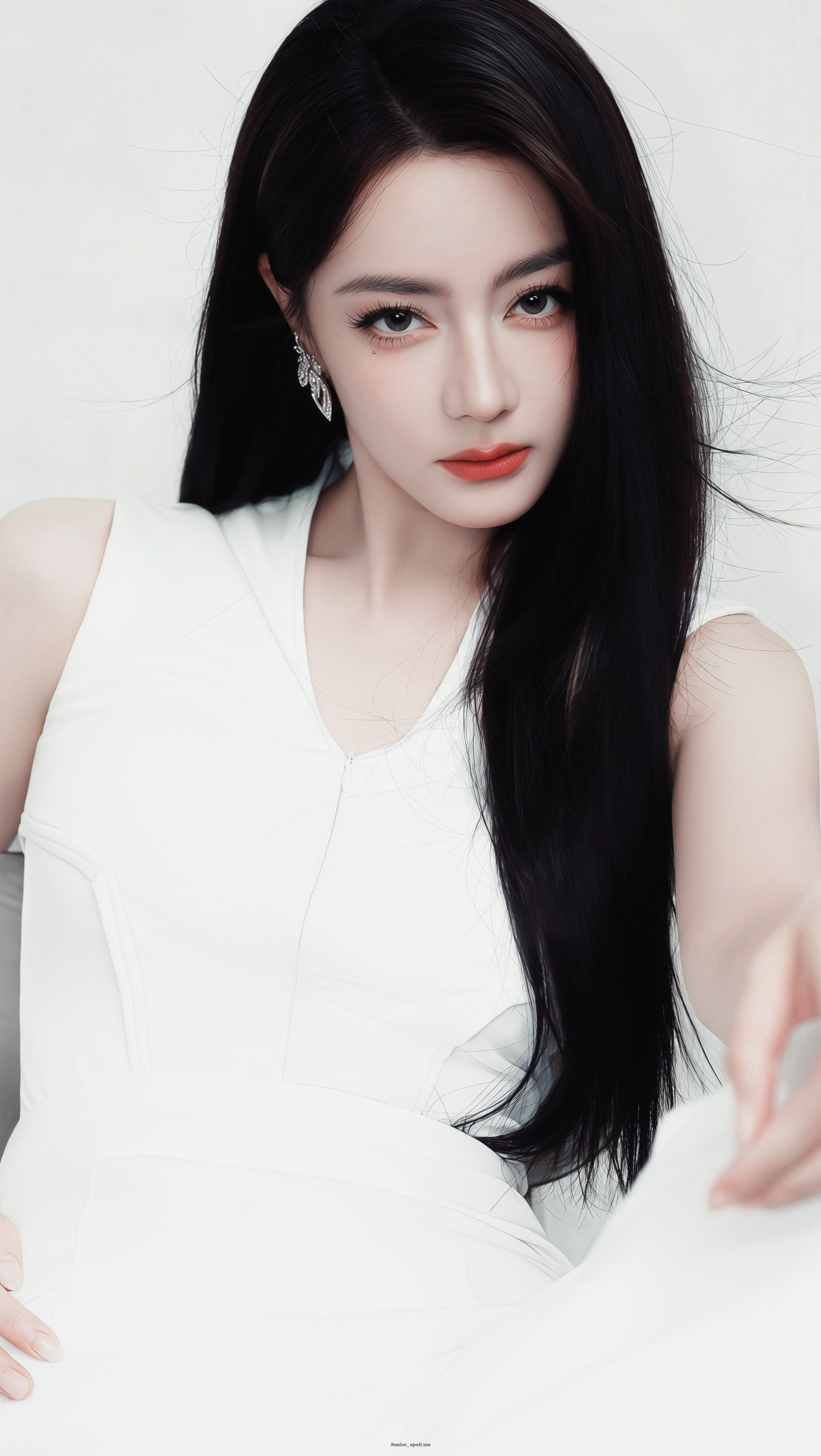 女帝🪽*迪丽热巴迪丽热巴路虎卫士