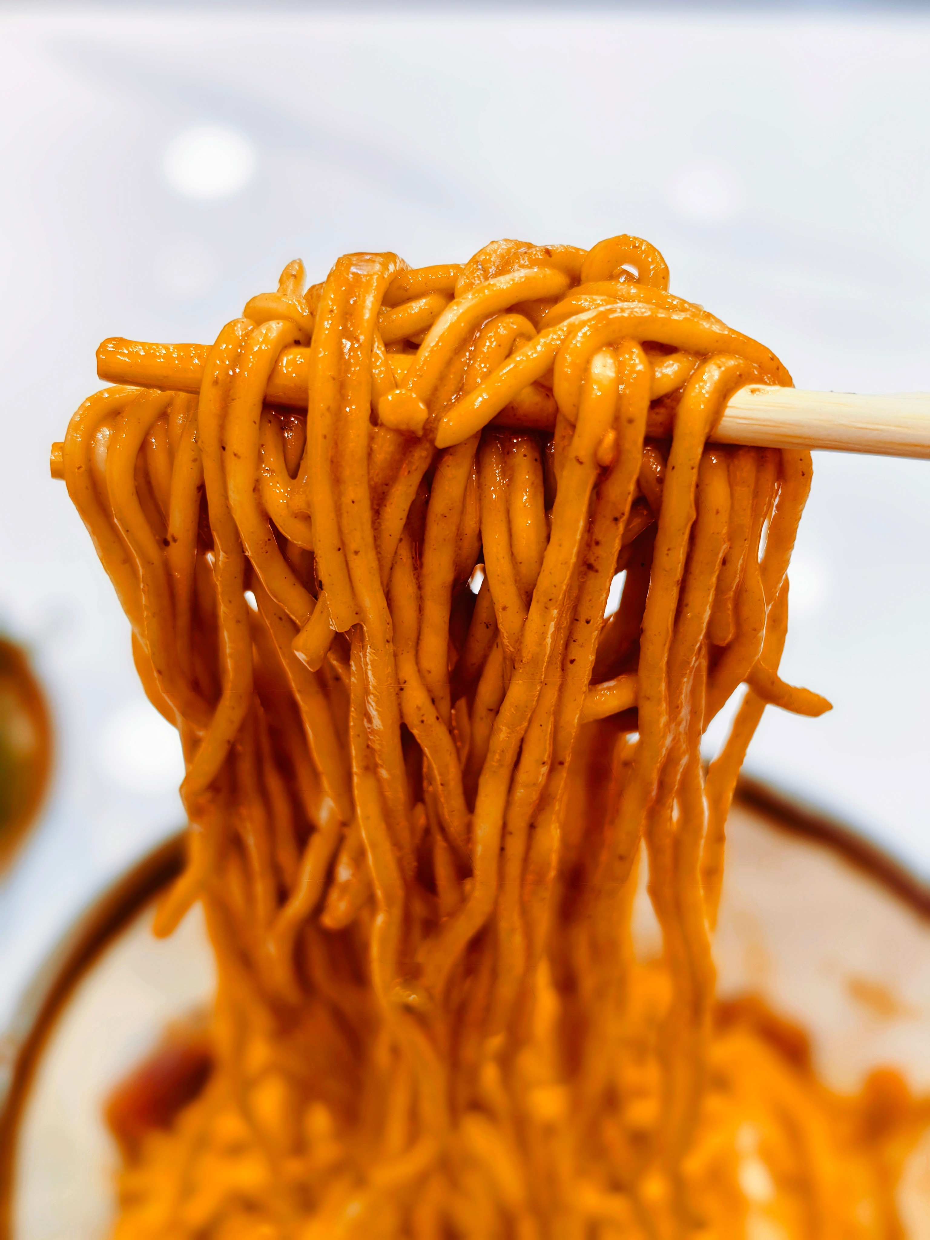 到武汉那肯定得炫一碗热干面～🍜武汉