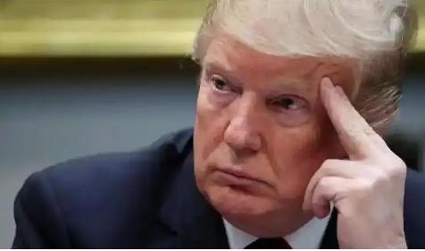 真敢往伊朗扔核弹？我敢打赌，美国要是真砸下这颗战术核弹，第二天最先吓破胆的绝