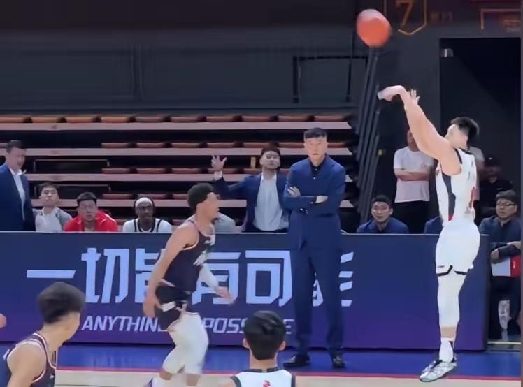 从“灾难级”到爆发！胡明轩被举报太离谱，真相其实很简单胡明轩被举报​据广东