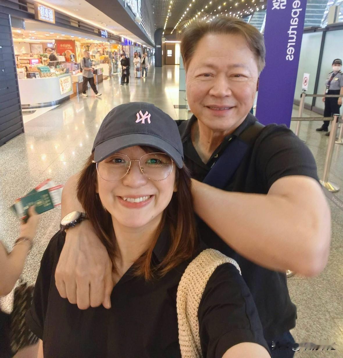 快讯：赖岳谦妻子中天主播周玉琴被解雇！台中天电视台主播周玉琴今（11日）在社