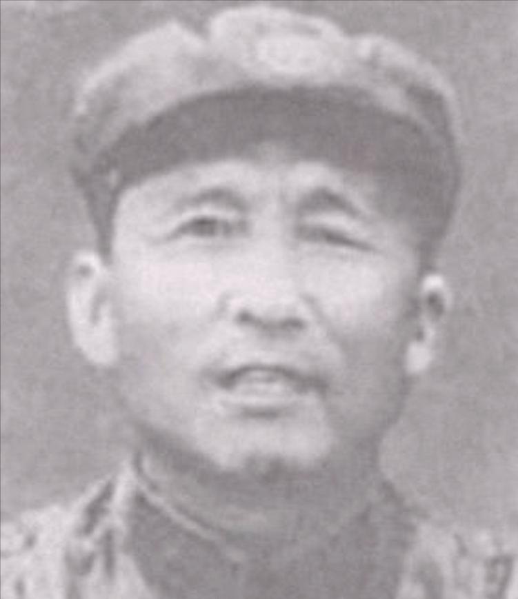 1957年，总政兵役工作部副部长吕炳安大校接受命令，调任为武汉军区政治部副主任。