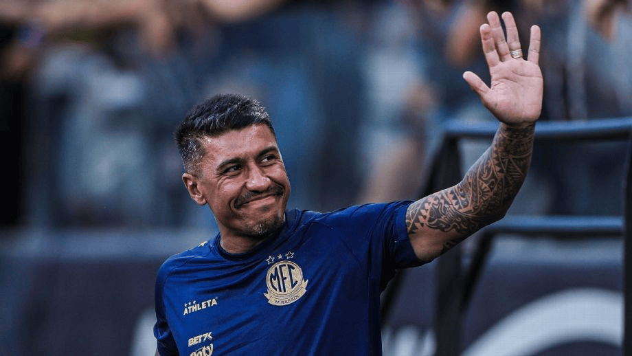 ESPN: 米拉索尔总监&恒大旧将保利尼奥收到中国球队报价