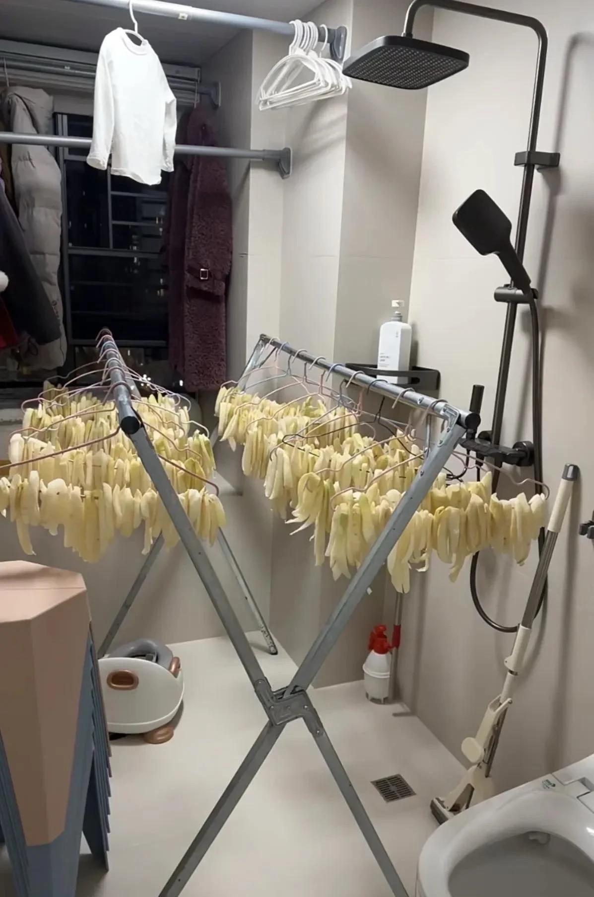 这个东西放在这里晾干，才更加的有味道！