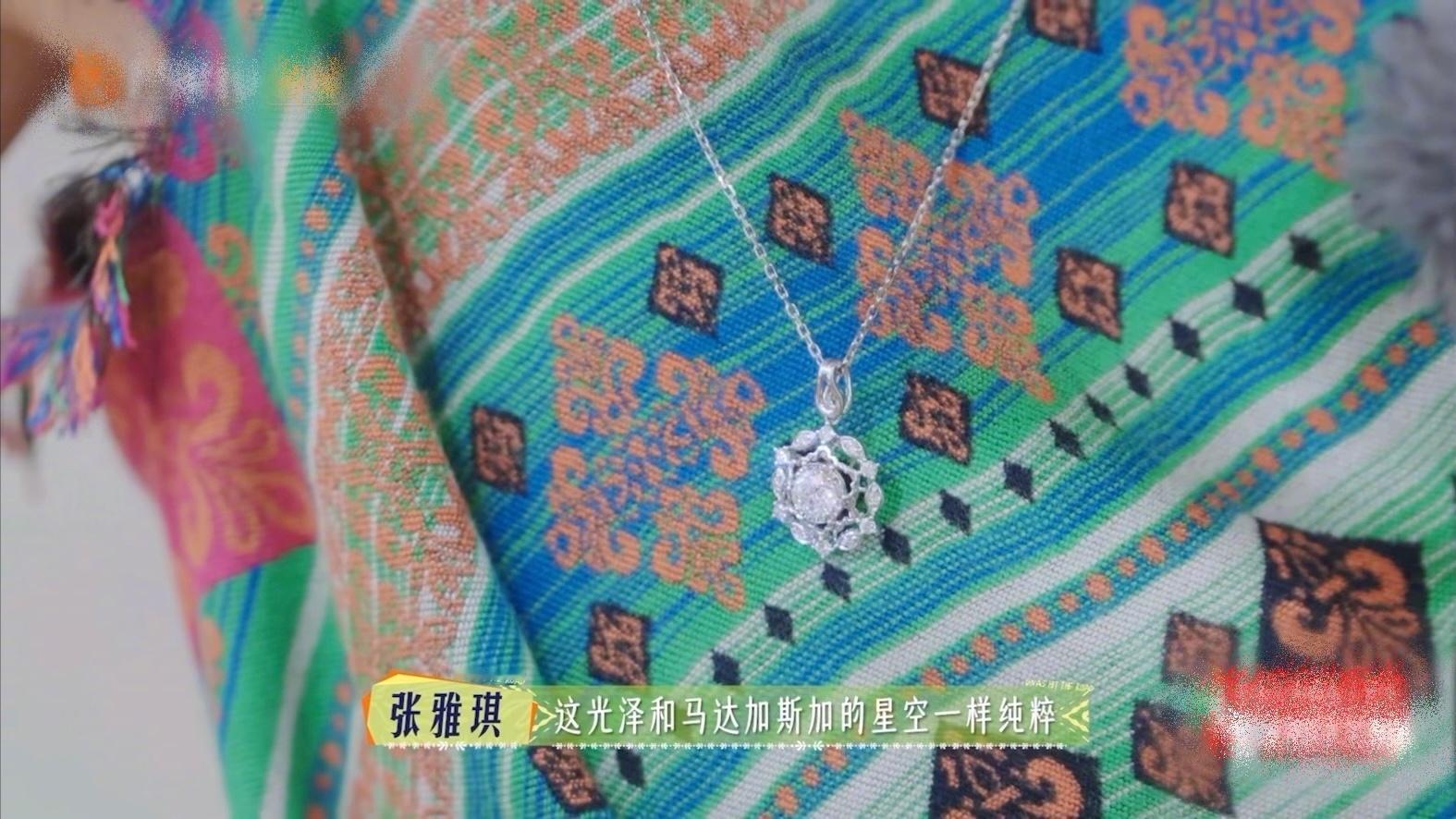 花少舞会可太有趣了！每个人的造型都给我一种眼前一亮的感觉！又drama又闪亮，我