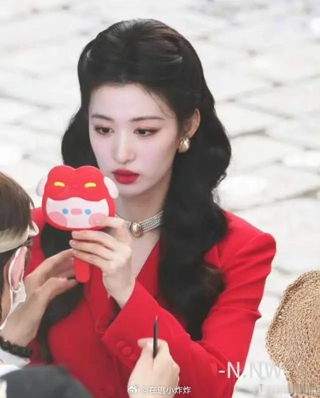 王楚然的丑镜子怎么这么好笑....