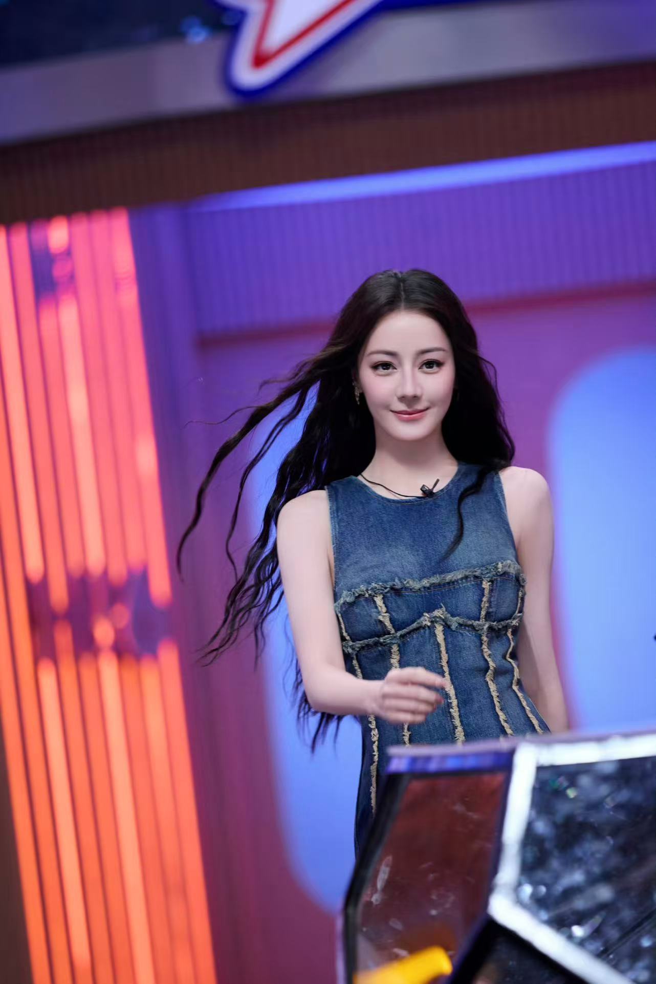 迪丽热巴彩排瞬间，能量持续加载中，