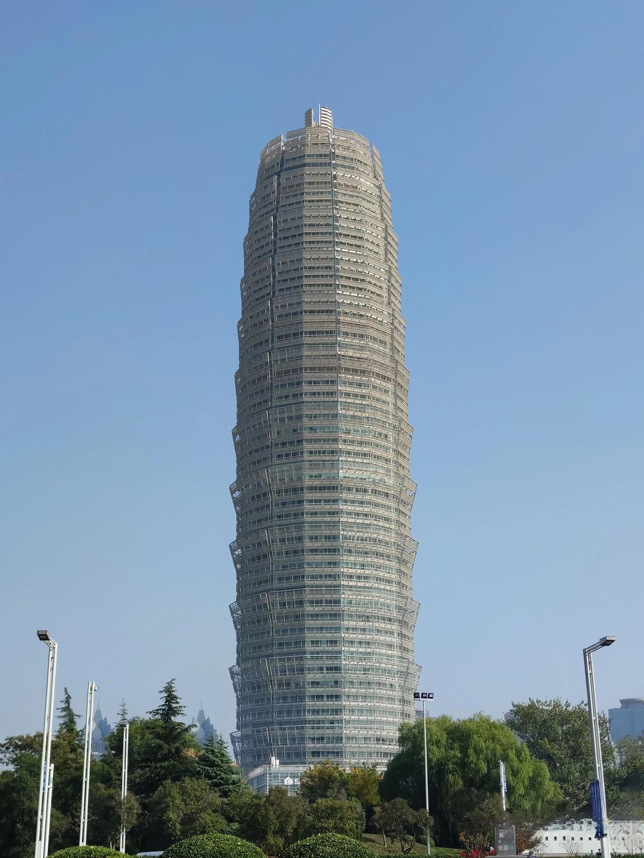 大叔喜欢你[赞][鼓掌][微笑]