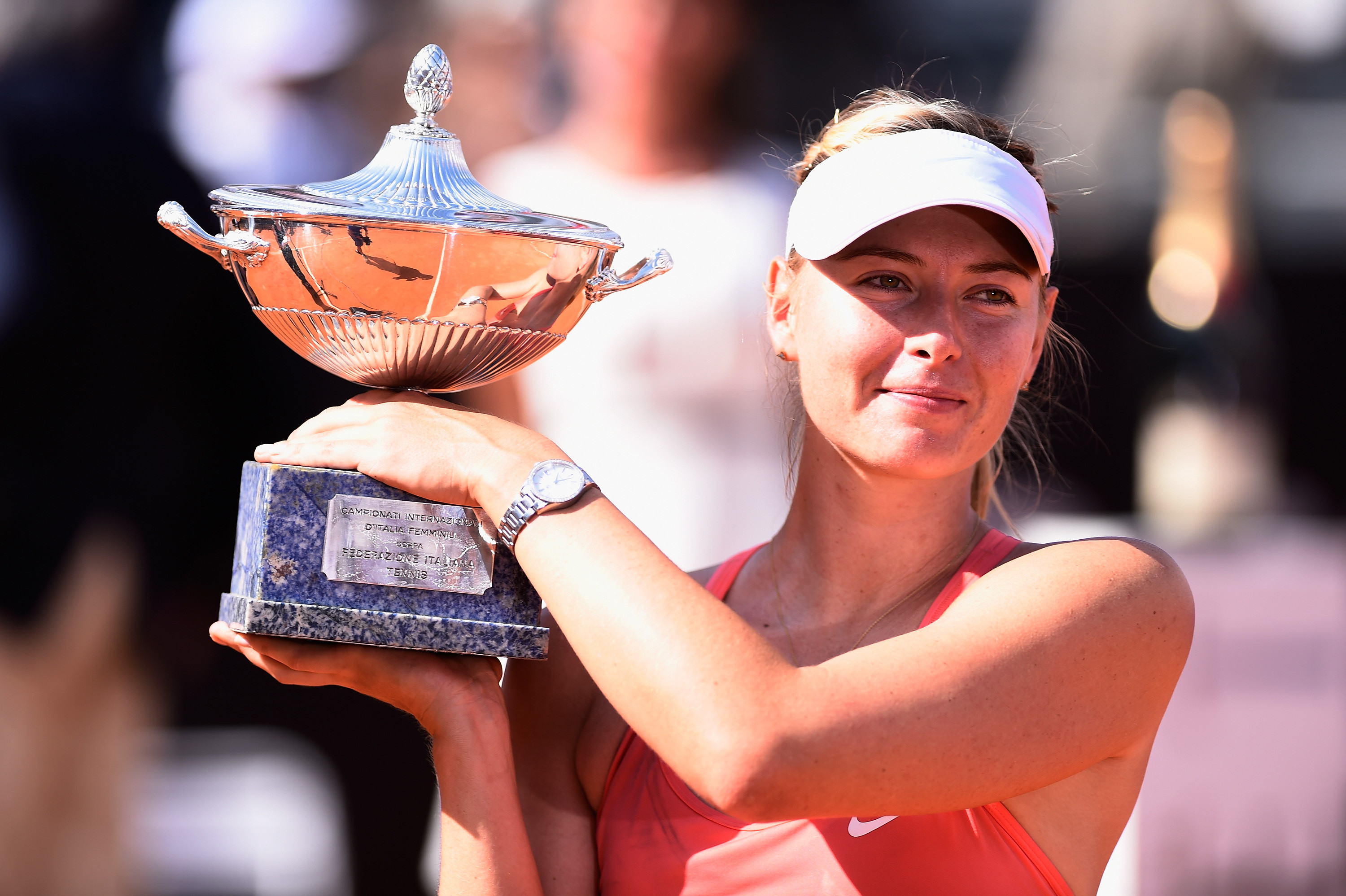 【冠军回顾】WTA1000罗马站即将挥拍，一起来复习过去10年的冠军得主👀这