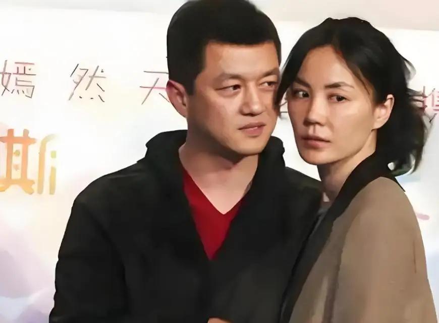 谁能想到王菲当初抛弃的李亚鹏已经走向了另一条路，正所谓“商业奇人”说的就是他吧