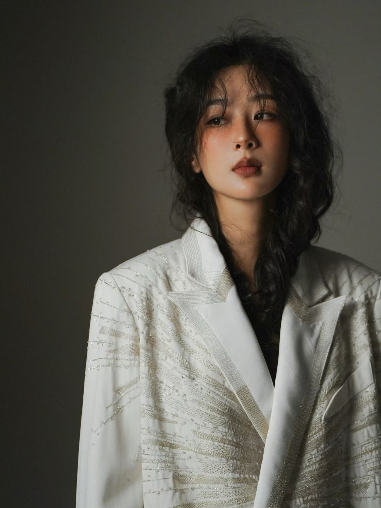 网友票选出最适合羊毛卷造型的女明星：TOP9李兰迪TOP8田曦薇TOP7周
