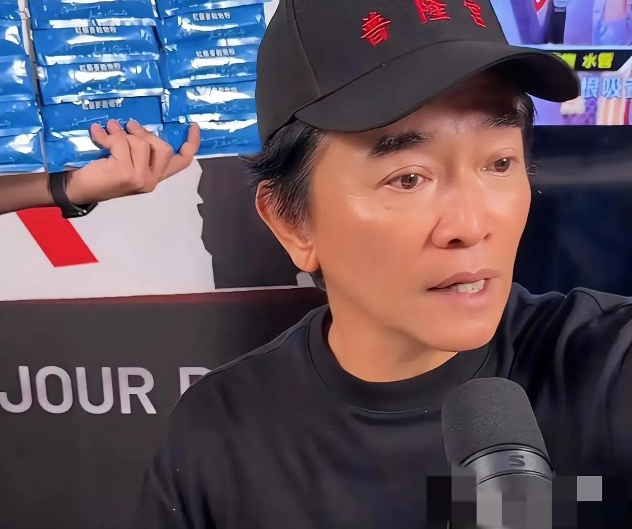 小艾斯气的后牙槽都咬碎了！不是因为姐夫爆瘦，自己无能为力，也不是妈妈半夜发文