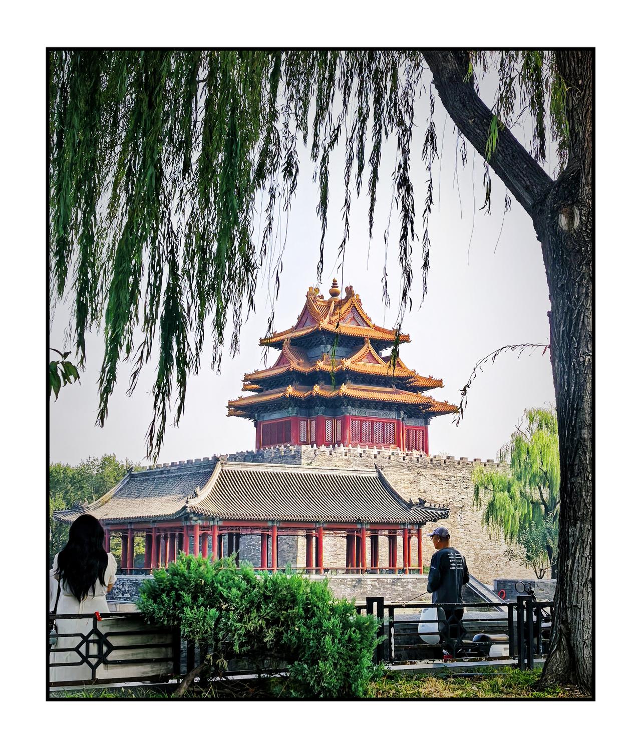 美景图片分享九月二十三日，北京故宫角楼与北海公园
