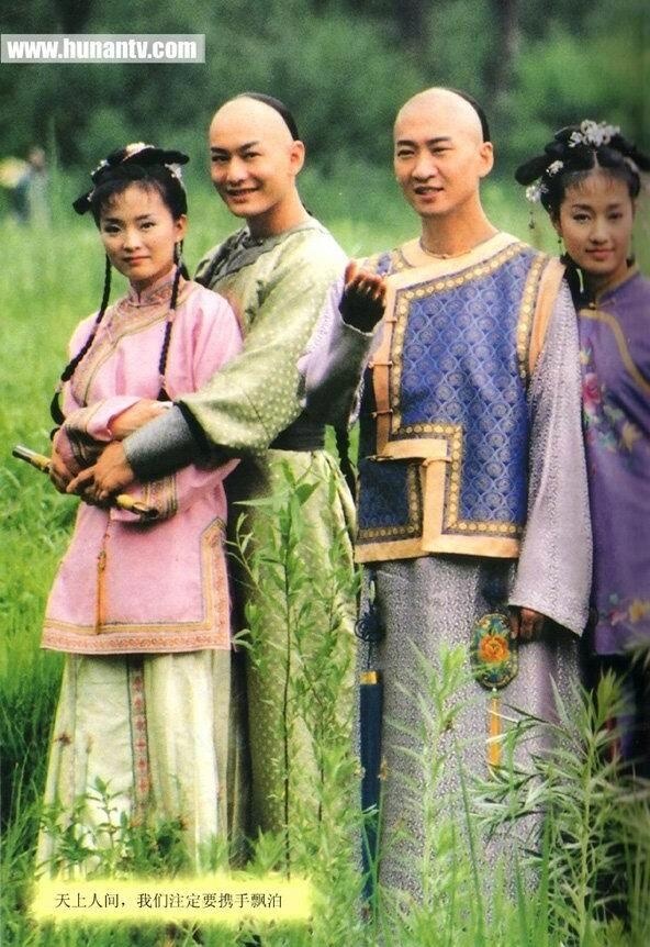 2003年，凭借着《还珠格格3》走红的黄晓明购买了一台Jeep大切，从此走上了内