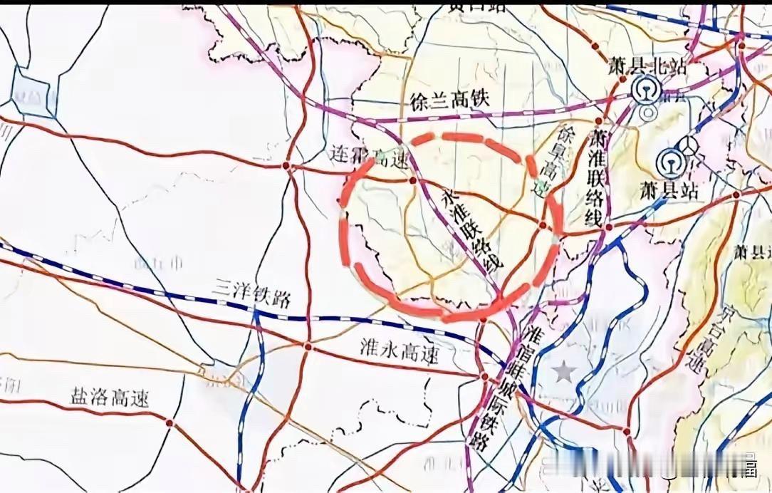 永城北站虽然只经过永城一个小角角，但是服务周边几十万人民出行，现在淮北又在修建西