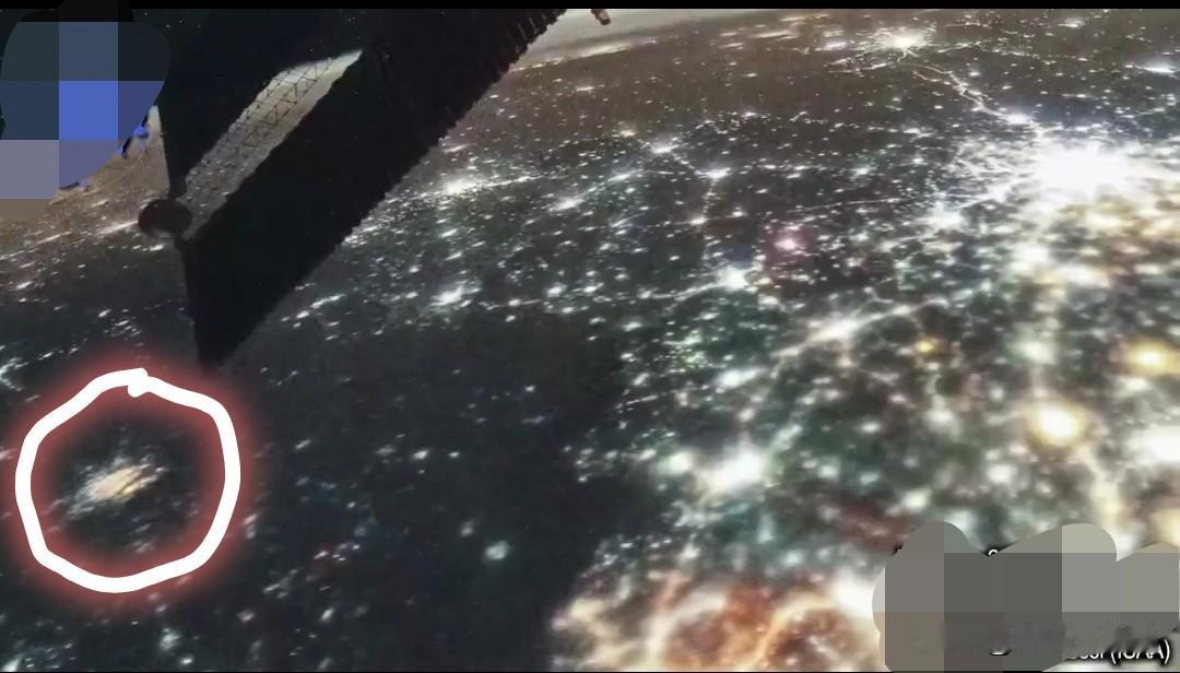 刚看了一段上帝视角的俄乌战争！真的是上帝视角，国际空间站宇航员拍的乌克兰和俄罗