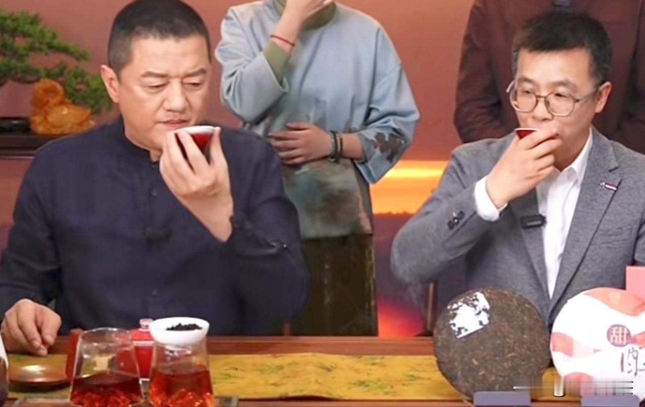 李亚鹏直播大益：是茶模式重构，还是茶品牌沉沦？李亚鹏直播间大益茶创下1.6