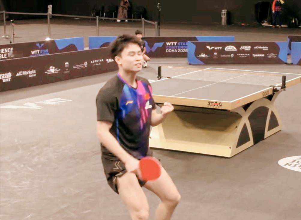 笑死我了，周启豪3:2拿下奥恰洛夫进了决赛，本来还挺高兴，去找志强，刚