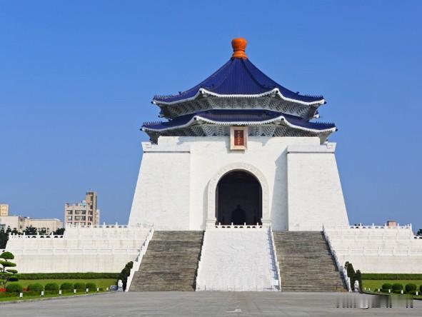 韩国瑜提立院迁圆山饭店王定宇：首选中正纪念堂针对立院长韩国瑜提出将立院迁