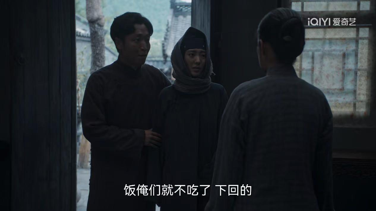 《生万物》大结局，费左氏是真的猛啊！费文典去世，她疯了就算了。在她得知苏