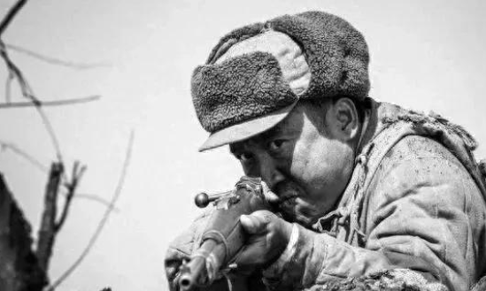 1951年5月，李奇微为了切断志愿军后路，派出了精锐——187空降团，在志愿军后