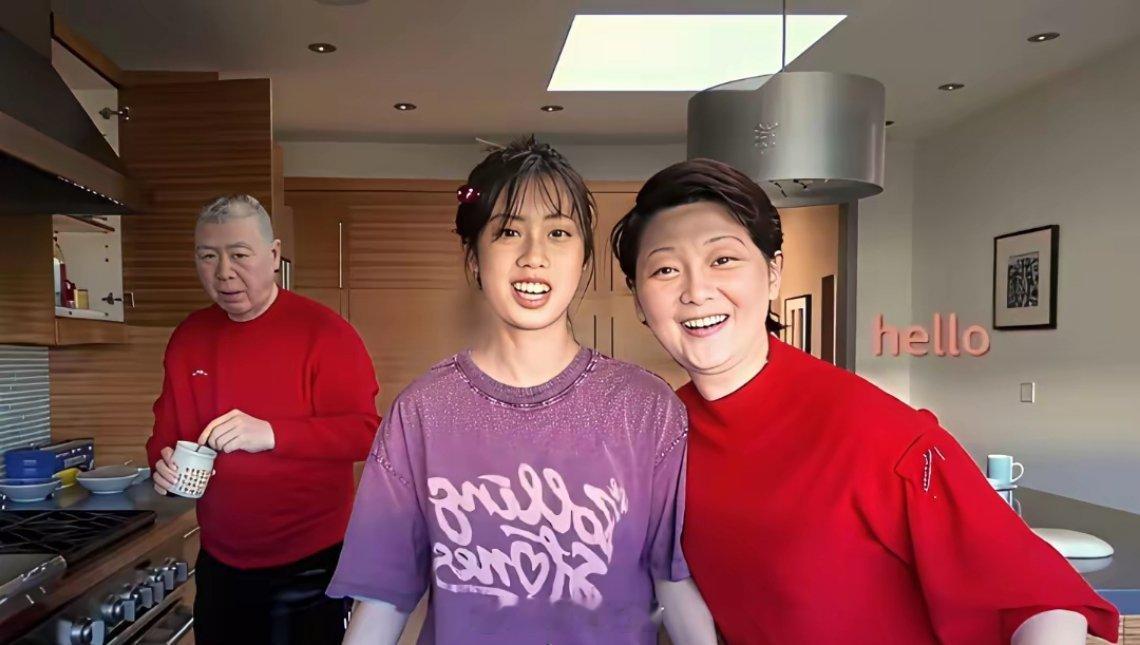 这么低调不奢华的有钱人不多了！冯小刚在美国过年，住的房子简简单单，像个普通人家。