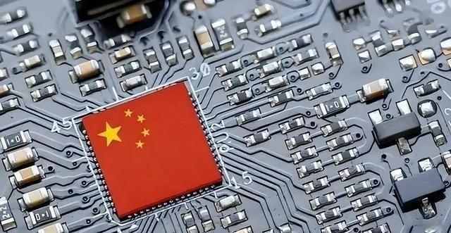 很多人不理解，以前我们没有稀土出口时，美国的隐形战斗机和芯片是怎么造出来