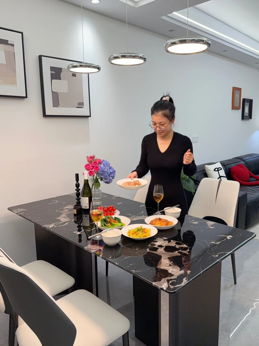 2000➕的新黑玫瑰超晶石餐桌安全下车！