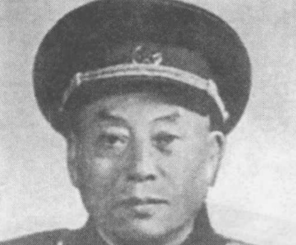 1949年天津战役，军长将一张便条纸塞进团长颜文斌手中，颜文斌打开一瞧，上面是军