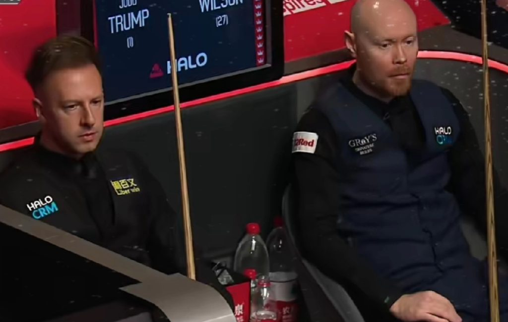 斯诺克世锦赛首轮第4天比赛赛况快报：特鲁姆普对阵加里威尔逊，加里威尔逊开局先声