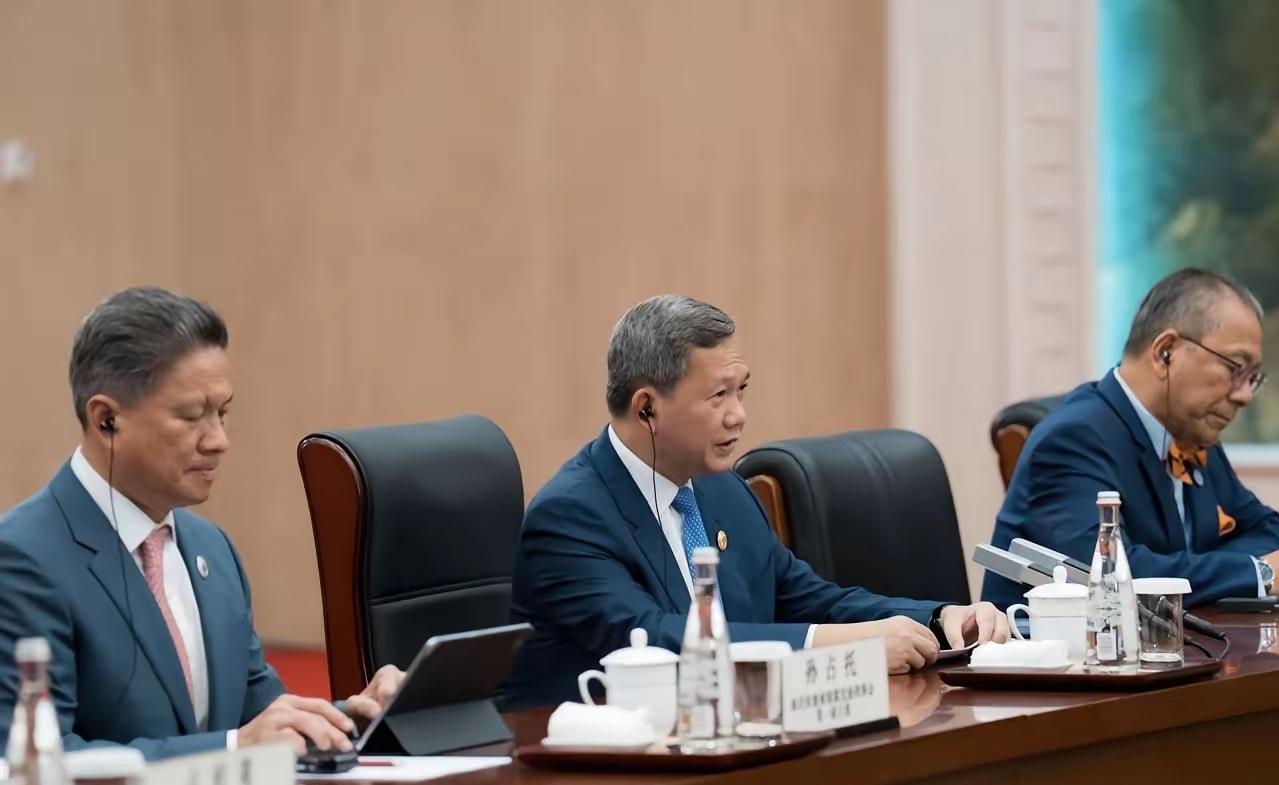 中国和柬埔寨谈妥了！8月30日下午，中国方面在天津会见来华出席活动的柬埔寨首