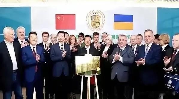 滴水之恩涌泉相报，这正是中国能走到今天的原因！这批乌克兰专家，现在每个月能领
