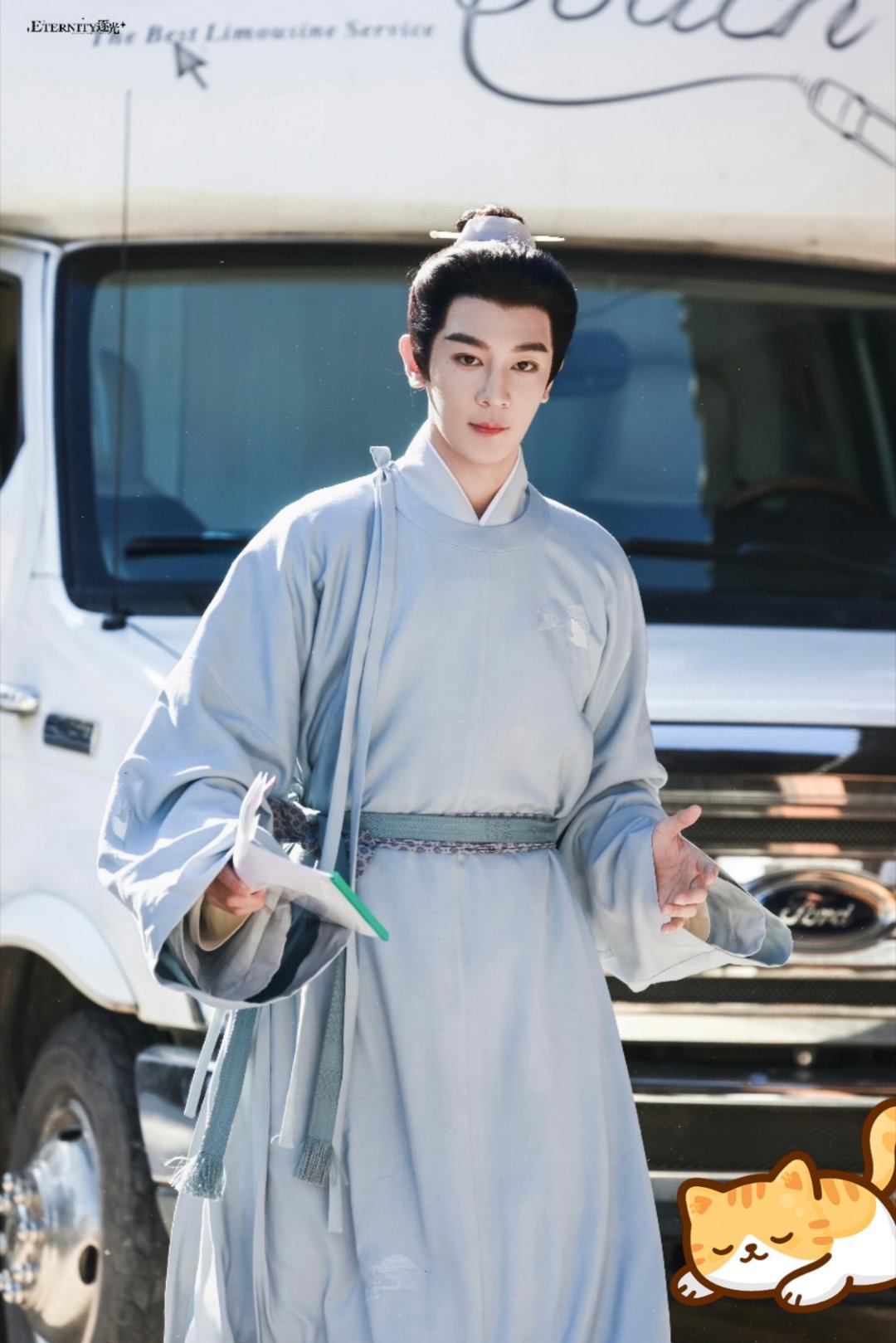 说迪丽热巴像夏之光的简直是天才